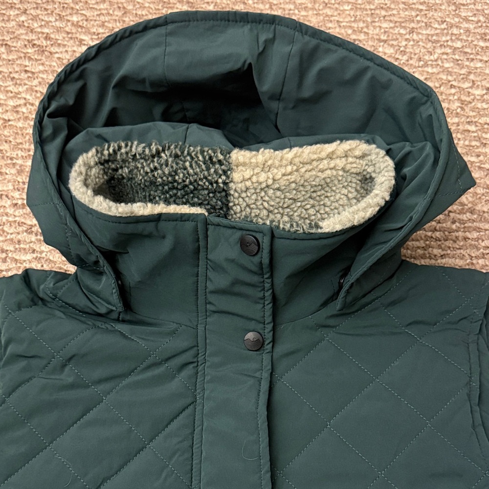 New Kavu Luna Peak Vest - women's large - plaid green hooded winter travel NWT - Picture 6 of 13